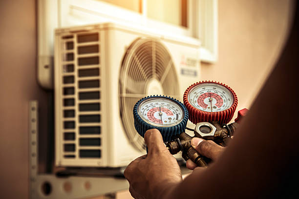 Professional Hvac technician working in Plainfield, PA